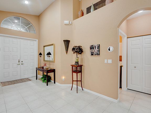 2nd image of 10422 Copper Lake Drive