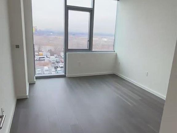 4th image of 13336 37th Avenue #6F