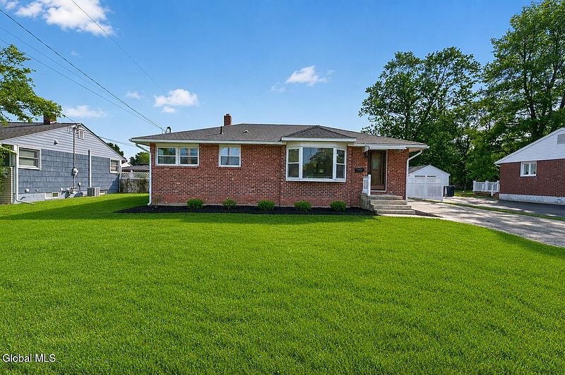 2nd image of 1406 Red Mill Road