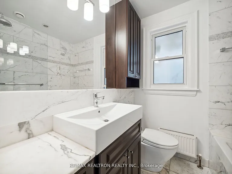 186 Wanless Ave — Photo 31