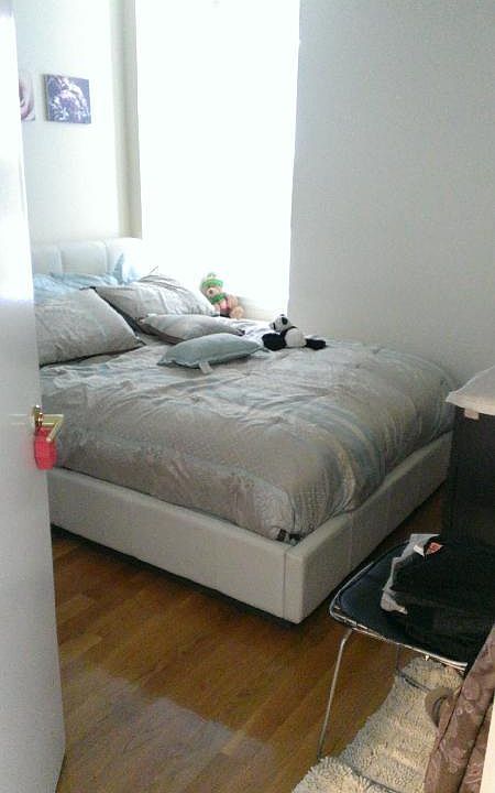 2nd image of 90 Westland Ave #1003