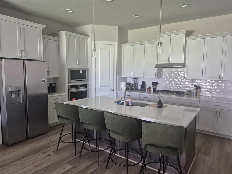 809 Coronado Terrace Ln — Photo 8
