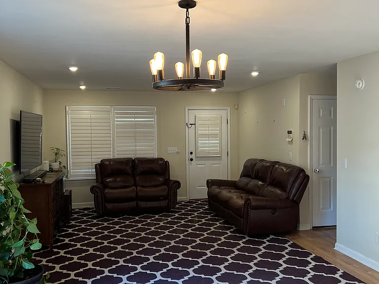 108 Taylor Glen Dr — Photo 7