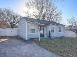 701 N Rogers St, Independence, MO 64050