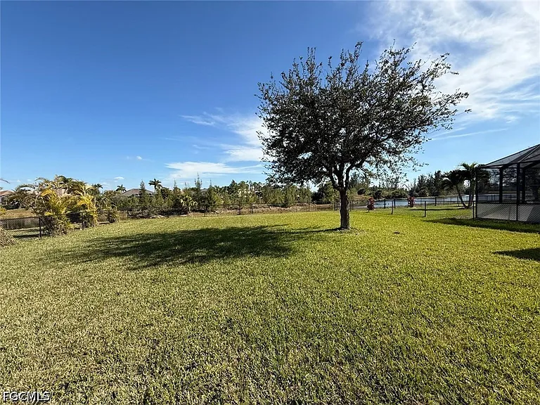 18168 Horizon View Blvd — Photo 36