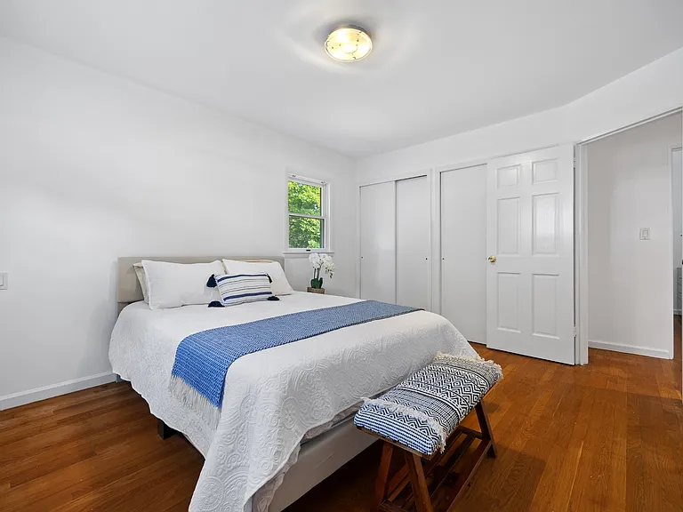 21 Joyce Rd — Photo 33