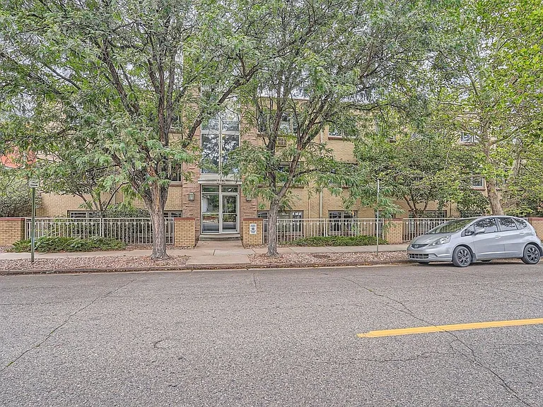 969 S Pearl St #204 — Photo 21