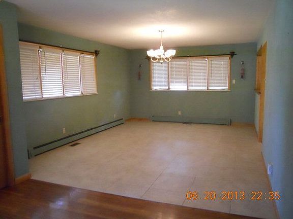 4th image of 400 E Park Ave