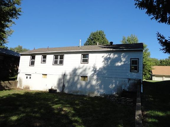 2nd image of 3620 Norwood Ave