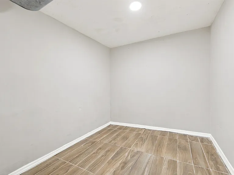 212 Avenue B #1 — Photo 20