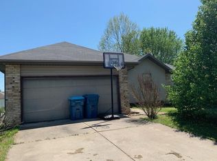 578 S Bradford Ave, Nixa, MO 65714