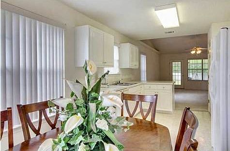 5th image of 3179 Windjammer Ct