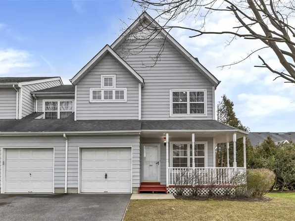 354 Smith Street, Central Islip, NY 11722