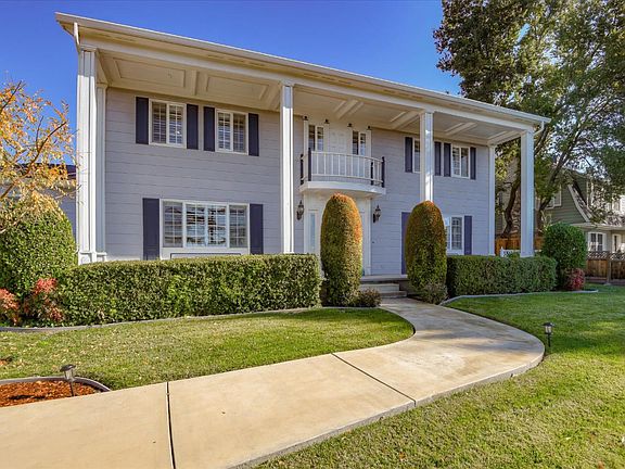 2nd image of 334 Crest Dr