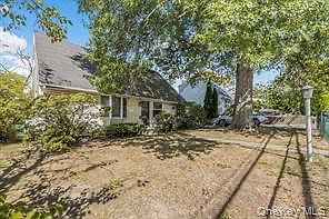 2nd image of 117 Mountaindale Rd