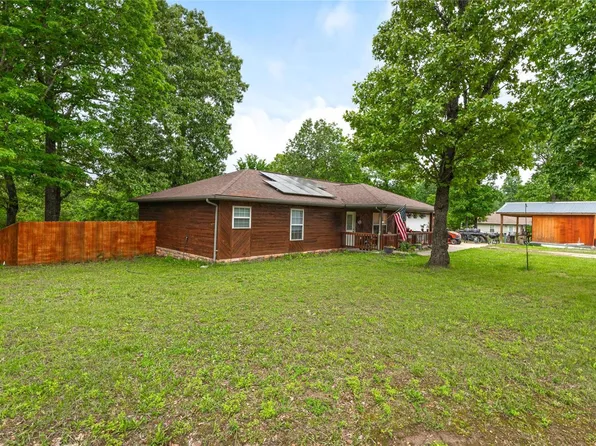 24743 Taylor Ln, Saint Robert, MO 65584