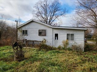 2201 Utley Rd, Flint, MI 48532