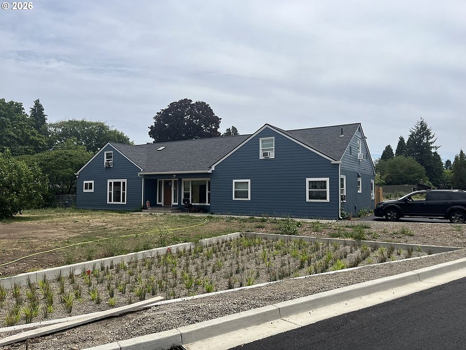 1st image of 1022 Horn Ln