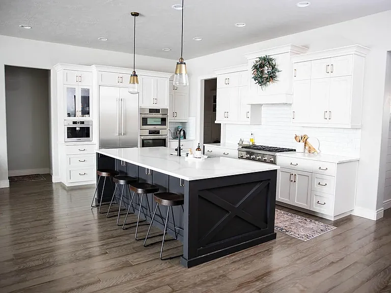 9634 W Twisted Vine Dr — Photo 1