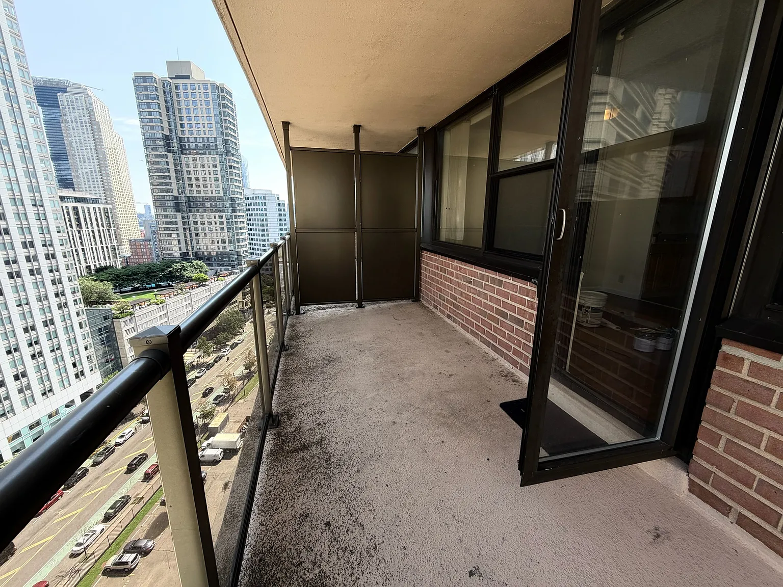 2 bed, 1150 sqft, $4,150 — Photo 3