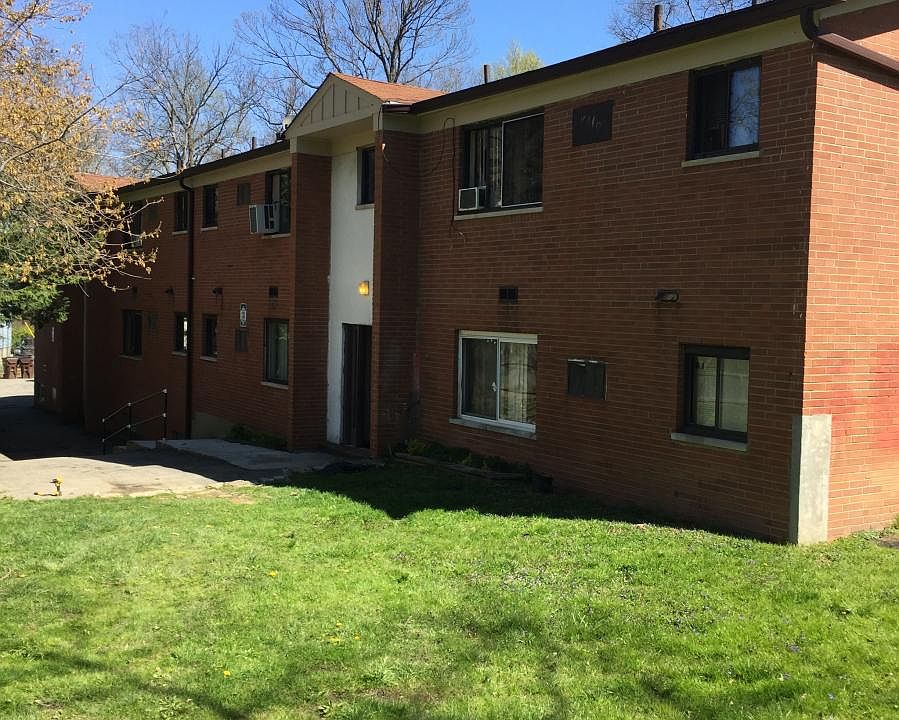 1st image of 2535 Lysle Ln APT A4