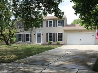 1205 Vermont Ct, Naperville, IL 60540