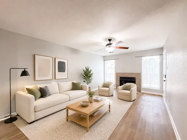 3900 Woodchase Dr APT 77, Houston, TX 77042