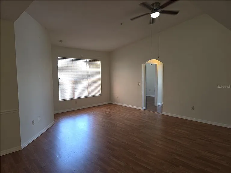 5566 Metrowest Blvd #306 — Photo 2