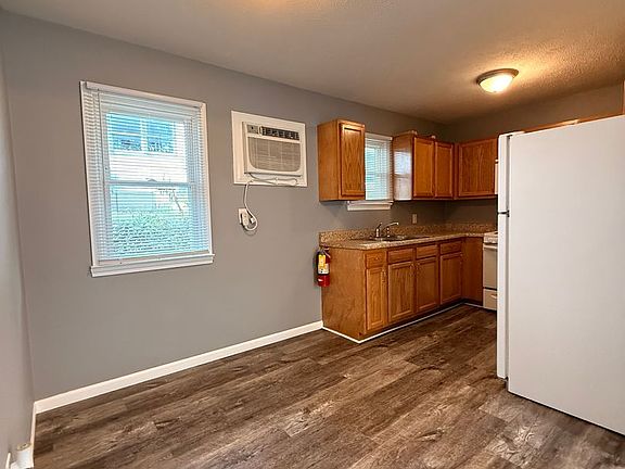 4th image of 275 Main St #C-5
