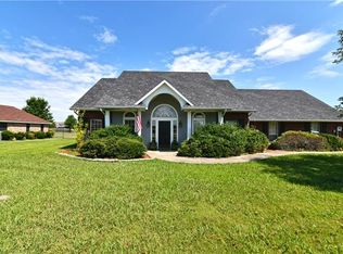 1108 Ruidoso Downs Dr, Terrell, TX 75160