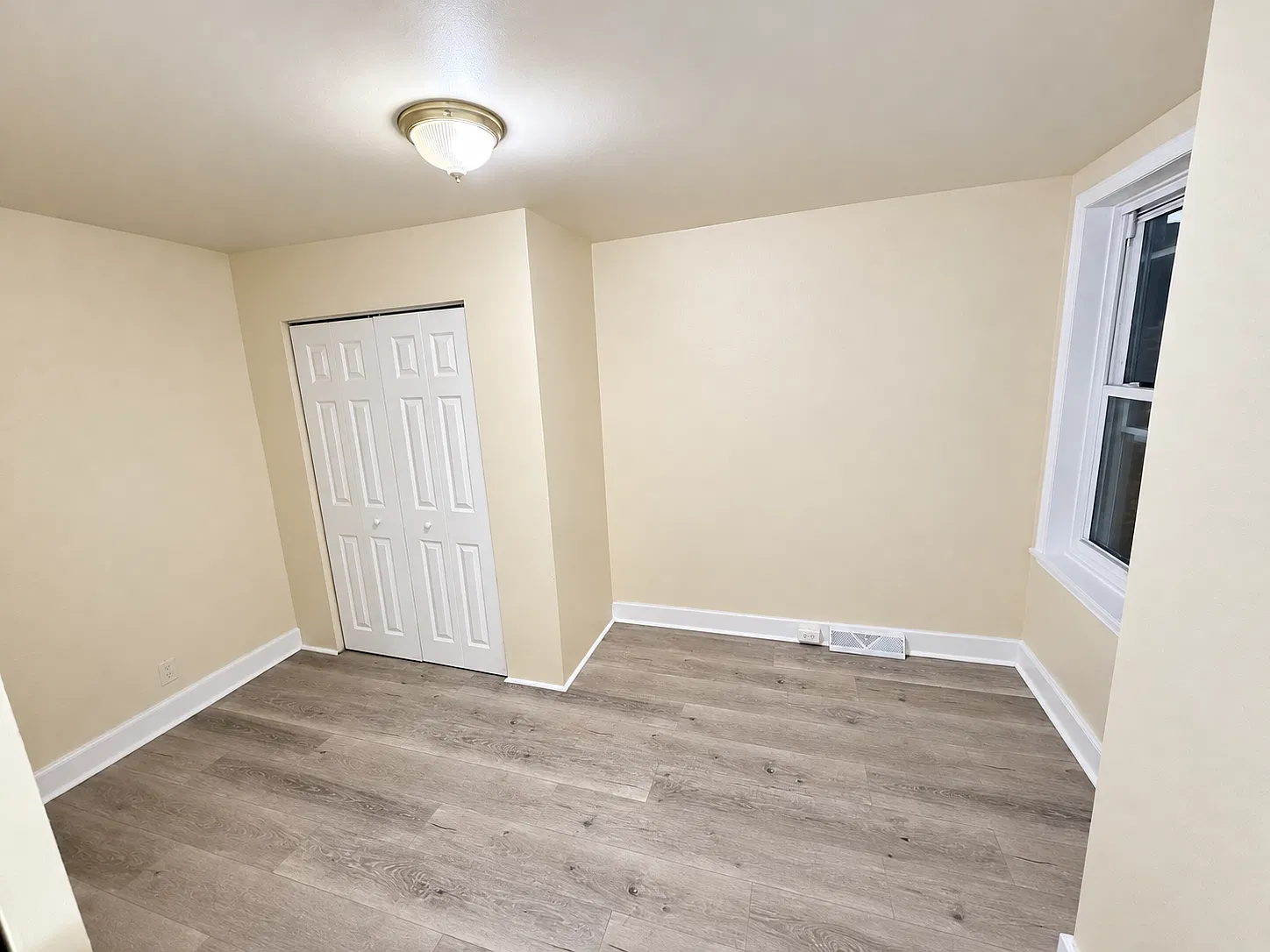 4 bed, 1500 sqft, $1,850 — Photo 4