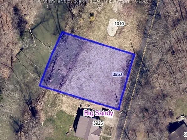 3950 Thorofare Rd, Clendenin, WV 25045