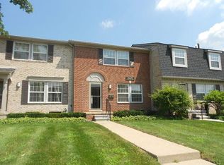 1213 Wisteria Dr, Ann Arbor, MI 48104