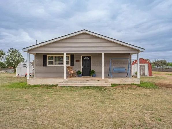 611 Chester Ave, Panhandle, TX 79068