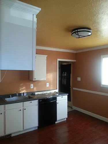 632 Delaware Ave Photo 1