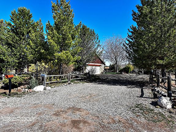 4th image of 1080 W Homestead Dr