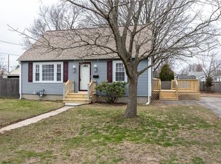 77 Johnson Ave, Warwick, RI 02886
