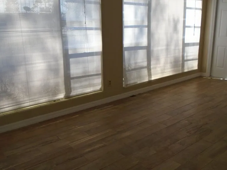 1105 Myrtle Ln — Photo 4