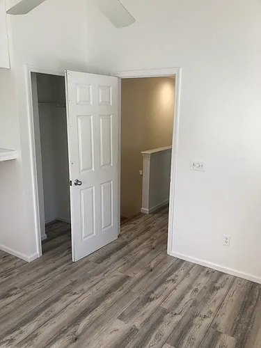 151 Golf Club Dr Photo 1