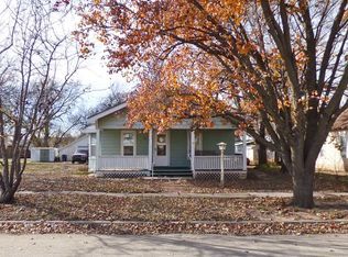 113 N Reno Ave, Haven, KS 67543