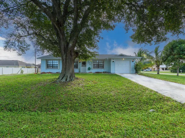 590 SW Gulfspray Terrace SW, Port St Lucie, FL 34953