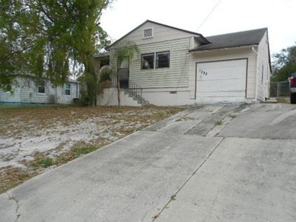 1st image of 1282 Lakeview Dr