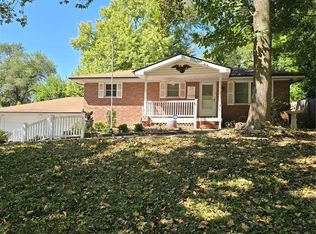 23 Pleasant Ln, Fairview Heights, IL 62208