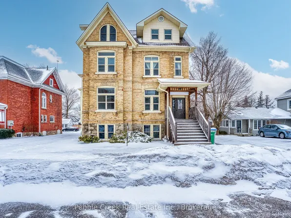 59 North St, Goderich, ON N7A 2T5