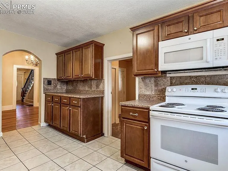 502 E Boulder St — Photo 8