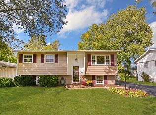 1706 Lawndale Way, Bloomington, IL