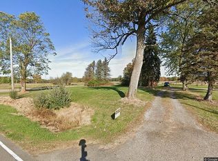 4075 King Graves Rd, Vienna, OH 44473