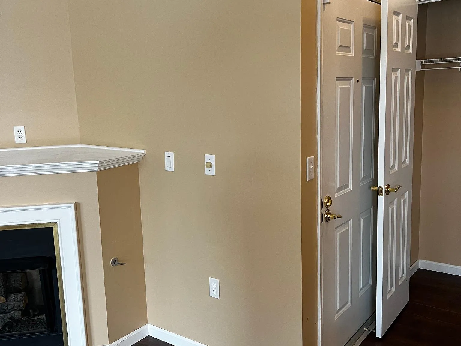 6708 Durwood Ln — Photo 2
