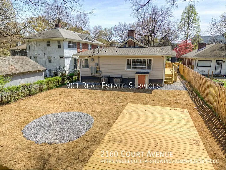 2160 Court Ave — Photo 26