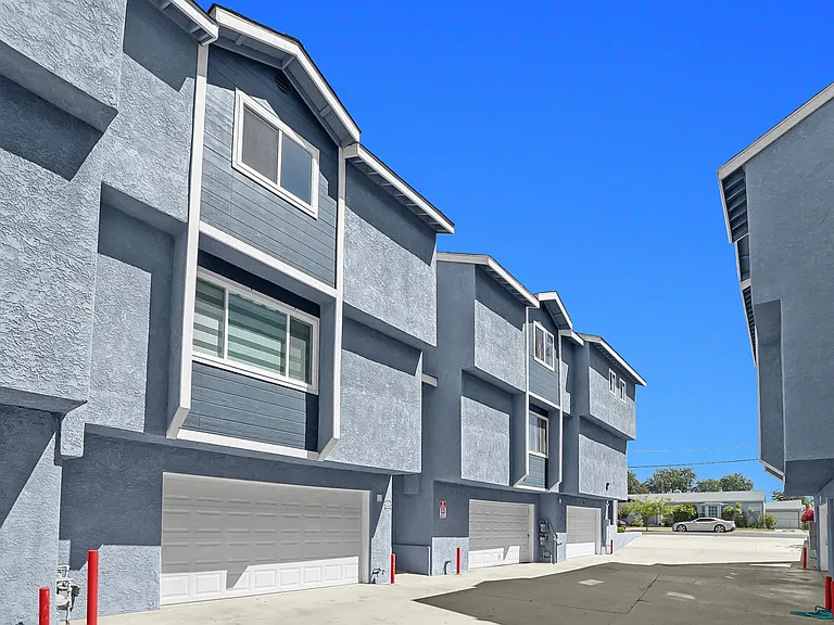 862 W. Mines Avenue — Photo 40